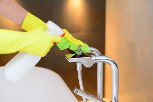 Professional mattress cleaning in Harlington with fresh bedding